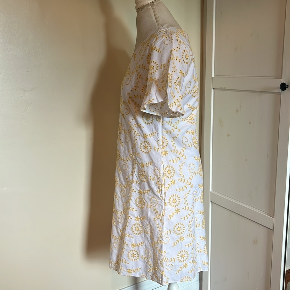 Isaac Mizrahi Live White Cotton Dress with Yellow Eyelet Embroidery Size 2 - Picture 5 of 11